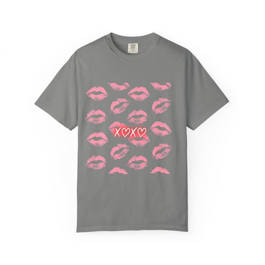 Kiss Me Garment-Dyed Unisex T-Shirt - Soft, Casual Tee for Valentine's Day, Love Gifts, Romantic Nights, Trendy Streetwear, Everyday Comfort