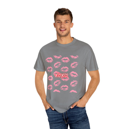 Kiss Me Garment-Dyed Unisex T-Shirt - Soft, Casual Tee for Valentine's Day, Love Gifts, Romantic Nights, Trendy Streetwear, Everyday Comfort